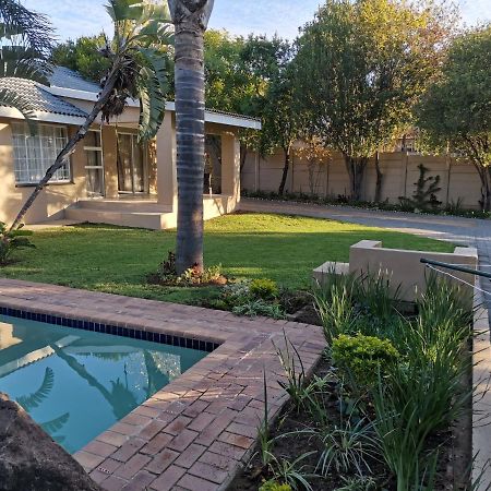 Rooikrans Guest House Johannesburg Luaran gambar
